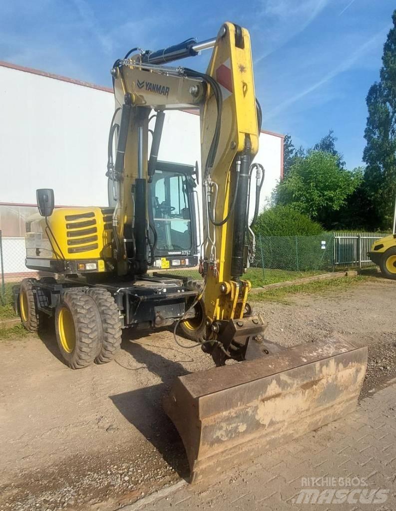 Yanmar B 110 W Gumikerekes kotrók