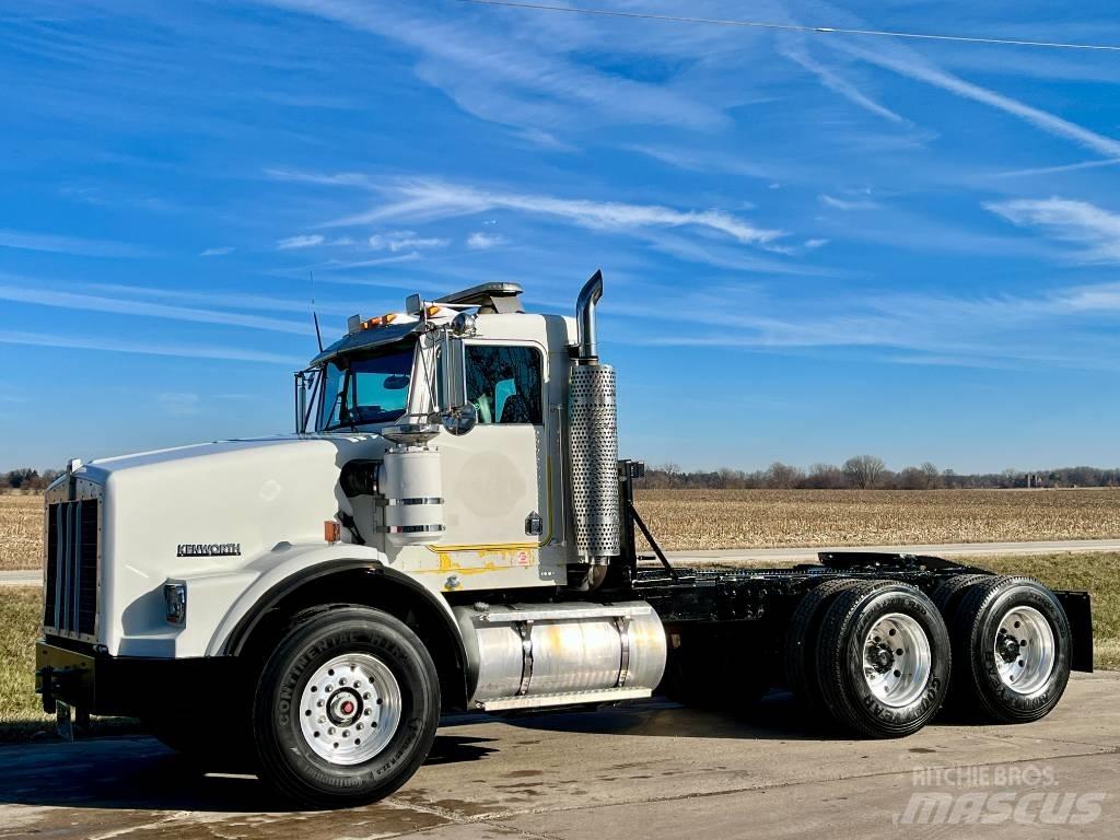Kenworth T 800 Nyergesvontatók
