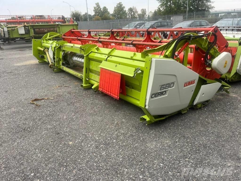 CLAAS CERIO 680 Kombájn adapterek