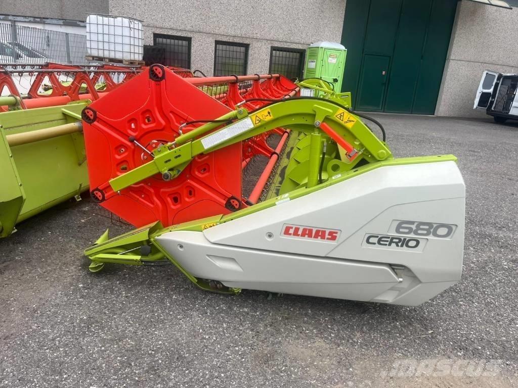 CLAAS CERIO 680 Kombájn adapterek