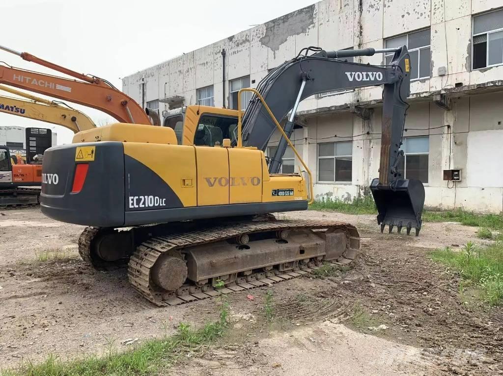 Volvo EC210D Lánctalpas kotrók