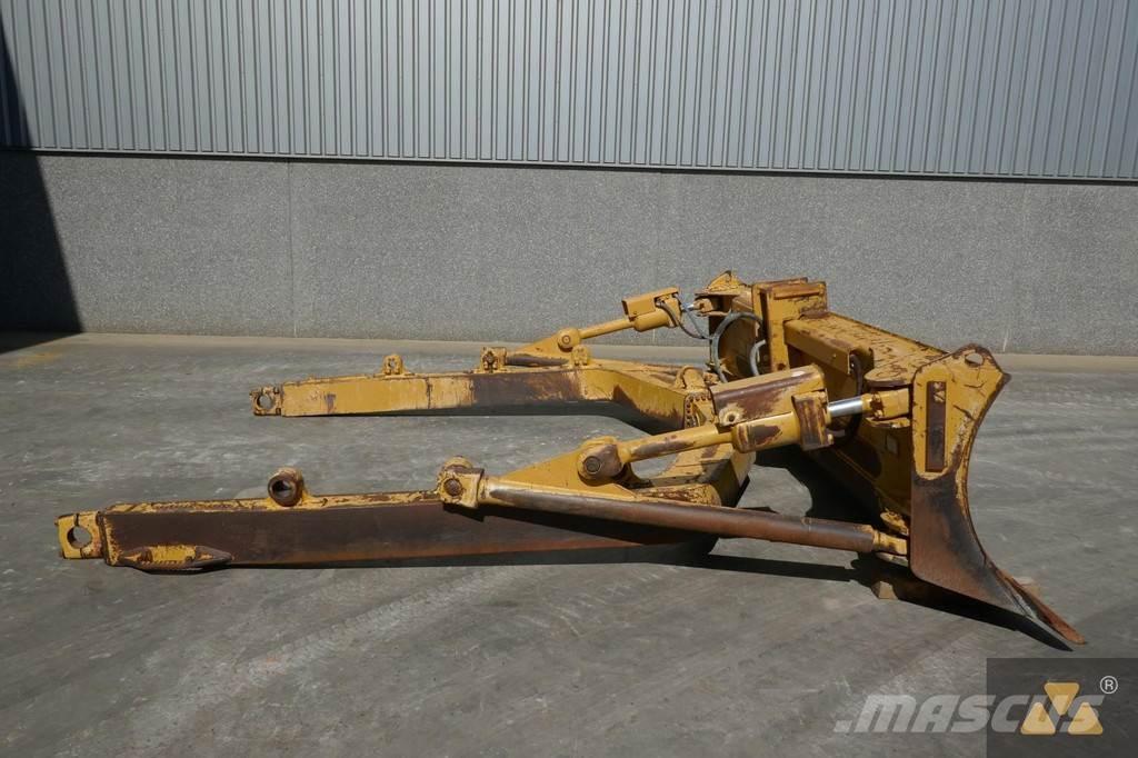 CAT D8T Blade Tolólapok