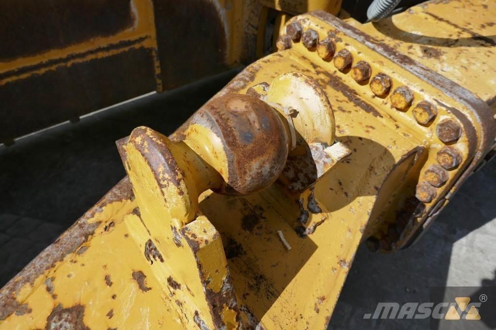 CAT D8T Blade Tolólapok