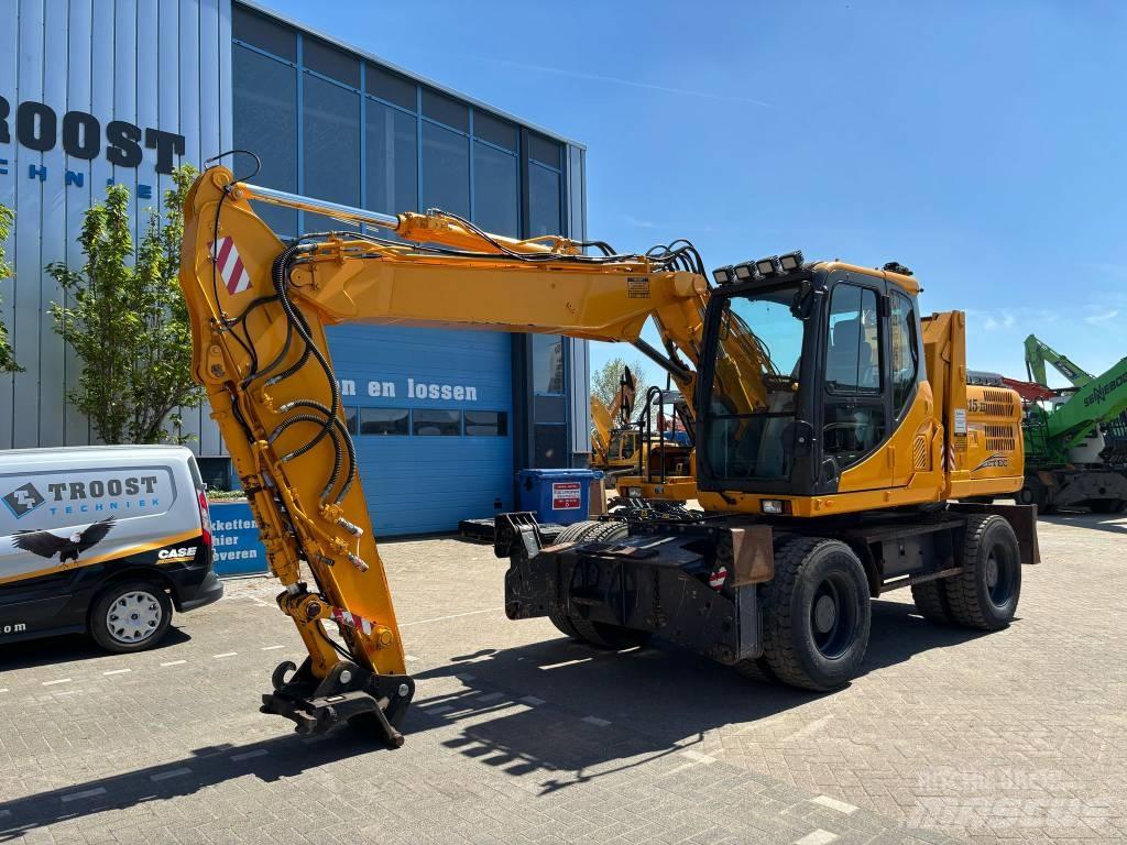 Doosan DX 160 W-3 Gumikerekes kotrók