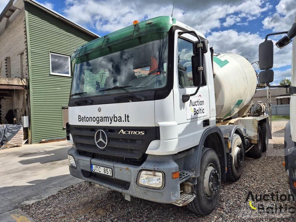 Mercedes-Benz 3236 Betonkeverők/Betonpumpák