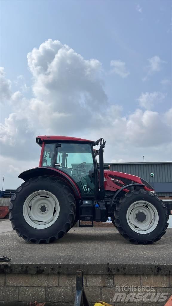 Valtra A 115 MH4 Traktorok