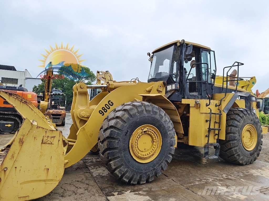 CAT 980 G Gumikerekes homlokrakodók