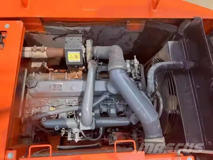 Doosan DH150W-7 Gumikerekes kotrók