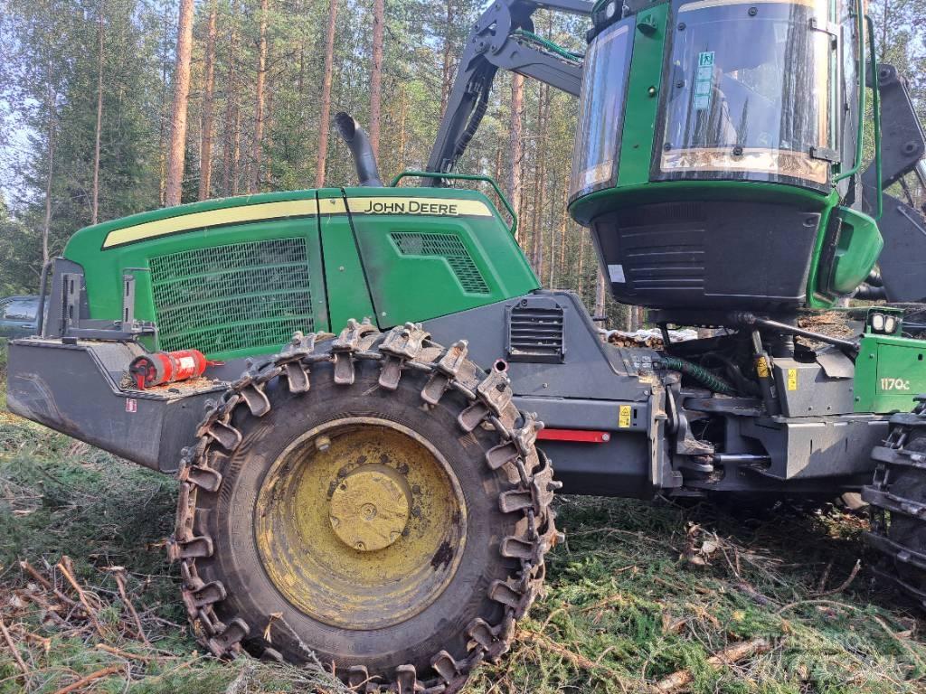 John Deere 1170G Betakarítók
