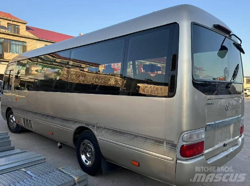 Toyota Coaster Távolsági buszok