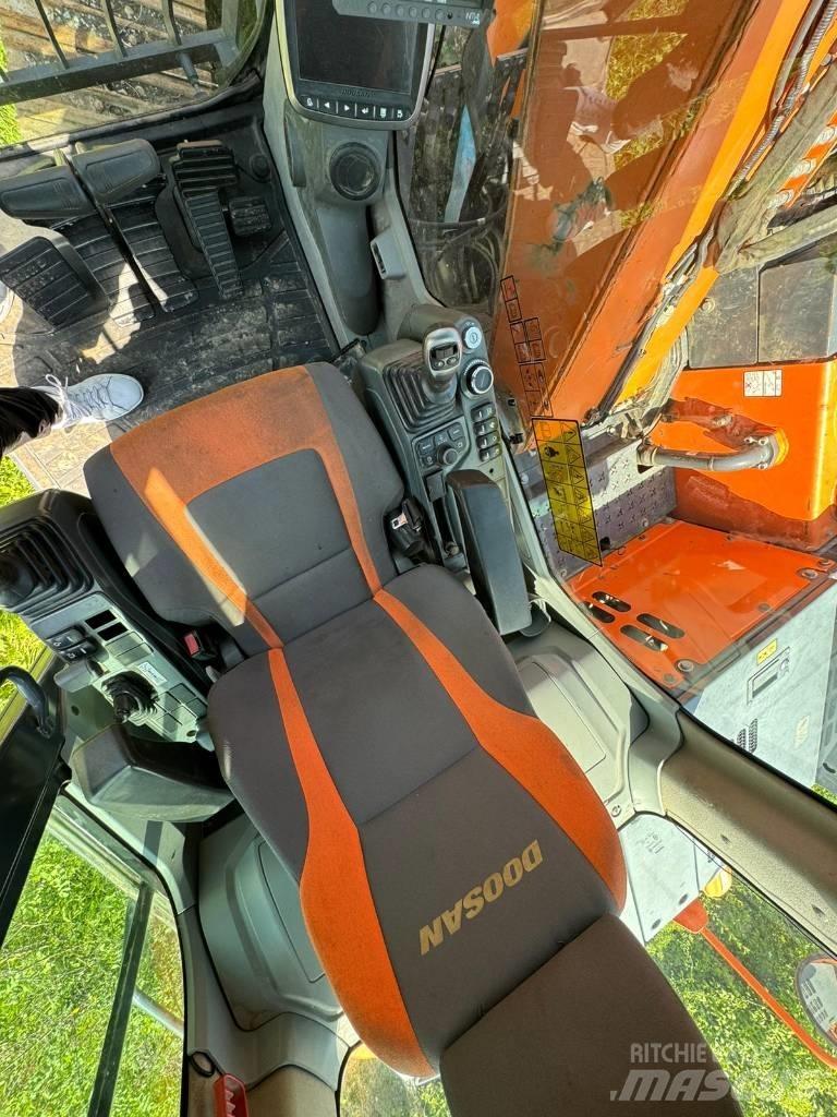 Doosan DX 140 LCR Lánctalpas kotrók