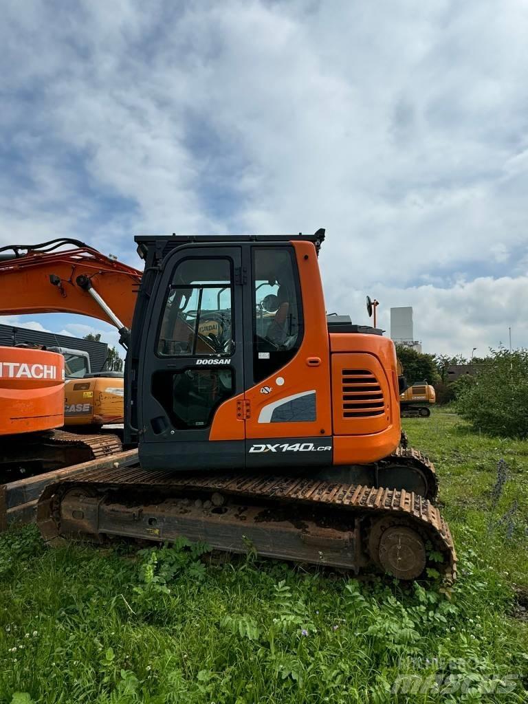 Doosan DX 140 LCR Lánctalpas kotrók