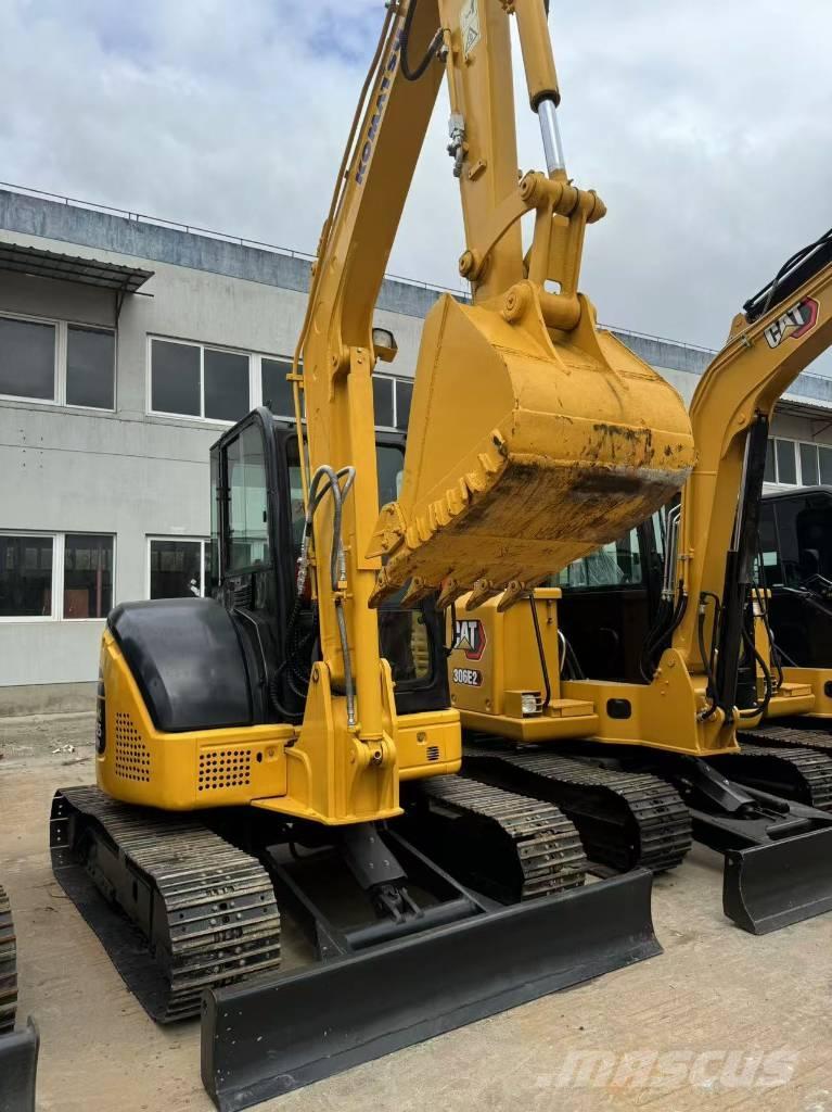 Komatsu PC 35 MR Mini kotrók < 7t