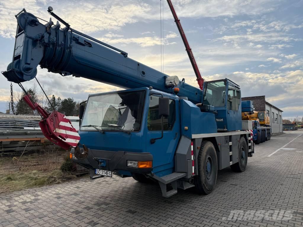 Liebherr LTM 1030-2 Terepdaruk