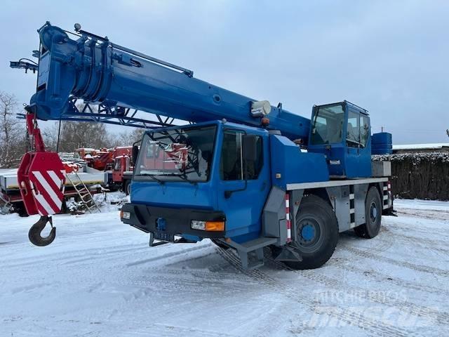 Liebherr LTM 1030-2 Terepdaruk