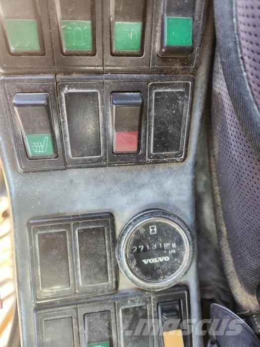 Volvo EC 290 B Lánctalpas kotrók