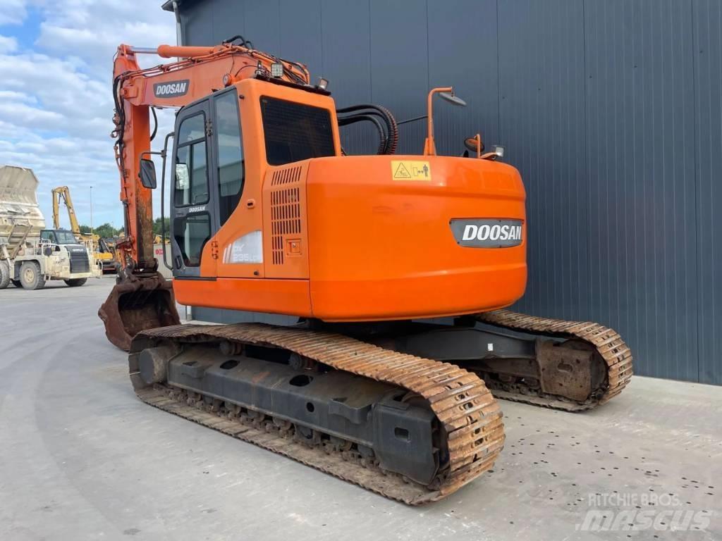 Doosan DX235LCR Lánctalpas kotrók