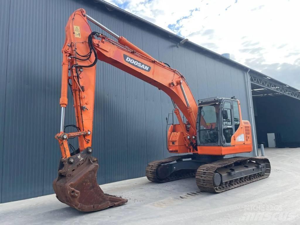 Doosan DX235LCR Lánctalpas kotrók