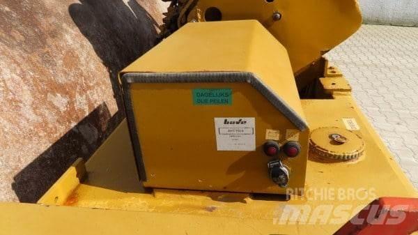 Vibromax W 501 Vontatott vibrátoros hengerek