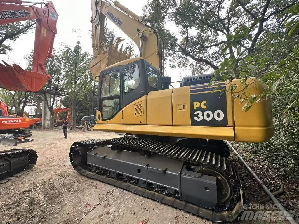 Komatsu PC 300 Lánctalpas kotrók