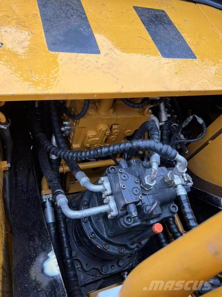 Sany SY 235 Lánctalpas kotrók