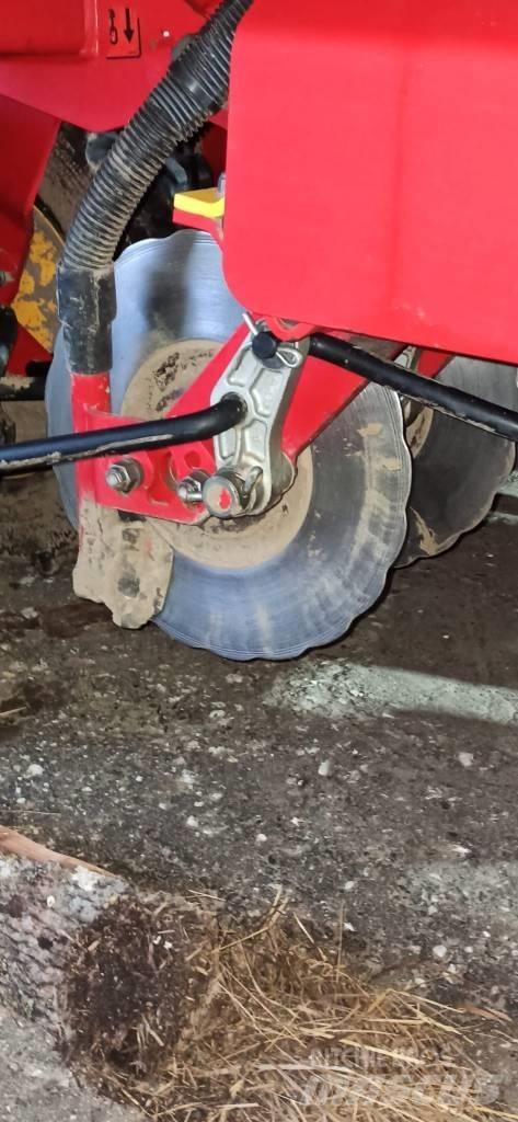 Väderstad Rapid400C Sorvetőgép