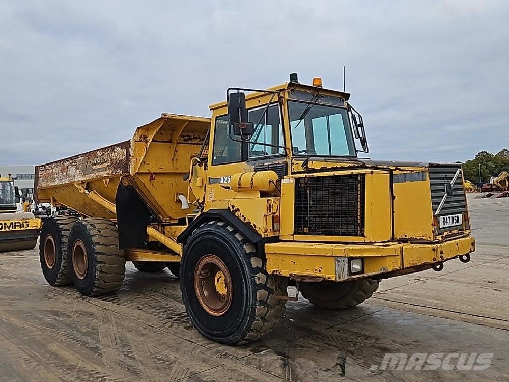 Volvo A 25 C Csuklósdömperek
