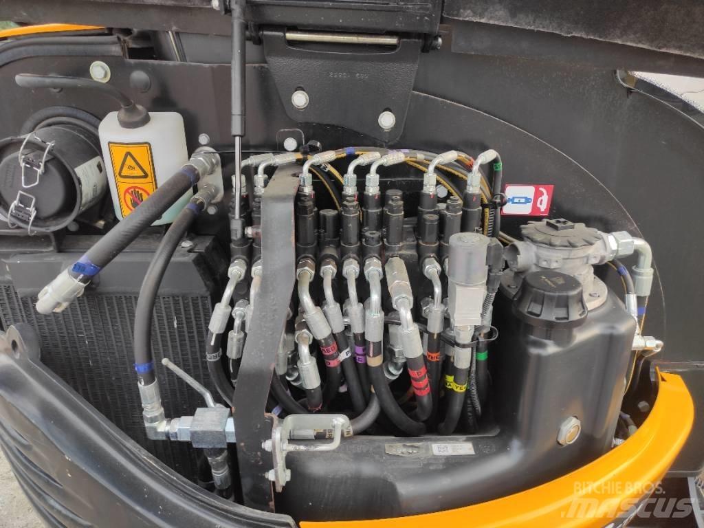 JCB 8026 CTS Mini kotrók < 7t