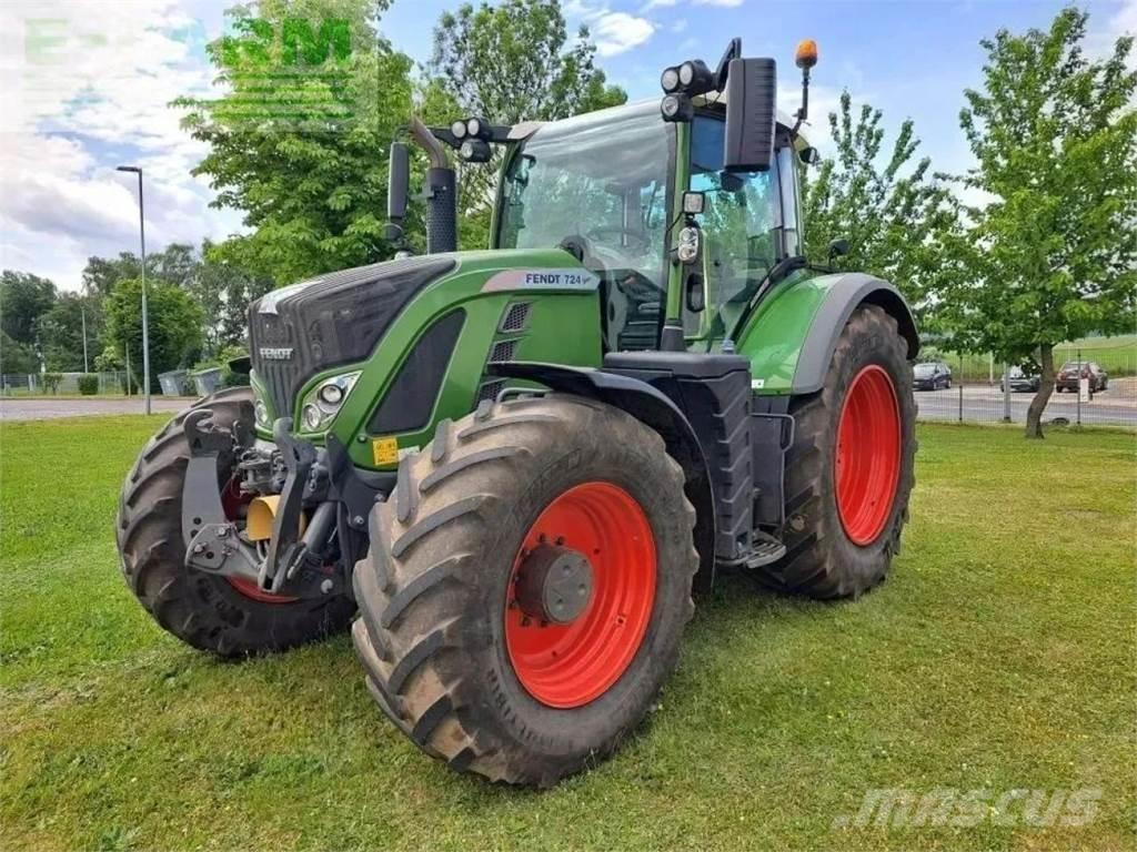 Fendt 724 vario Traktorok