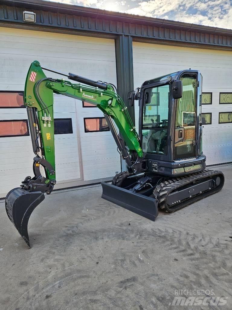 Aameck F27 Mini kotrók < 7t