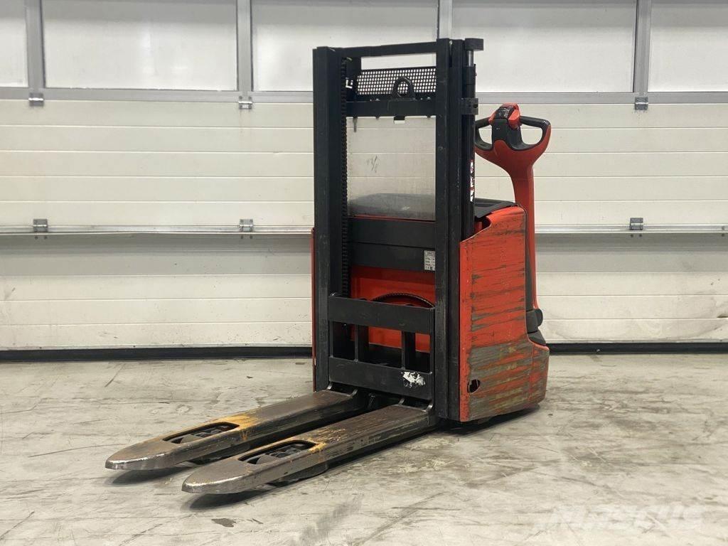 Linde L12 I Gyalogkíséretű targonca