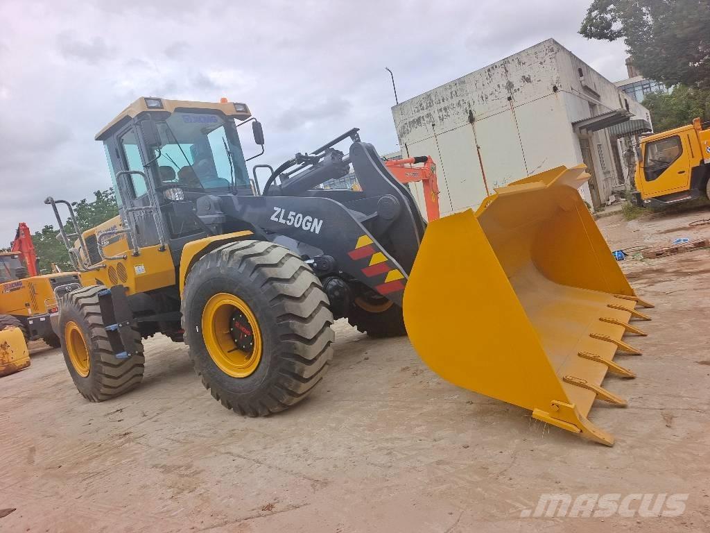 XCMG ZL 50 GN Gumikerekes homlokrakodók
