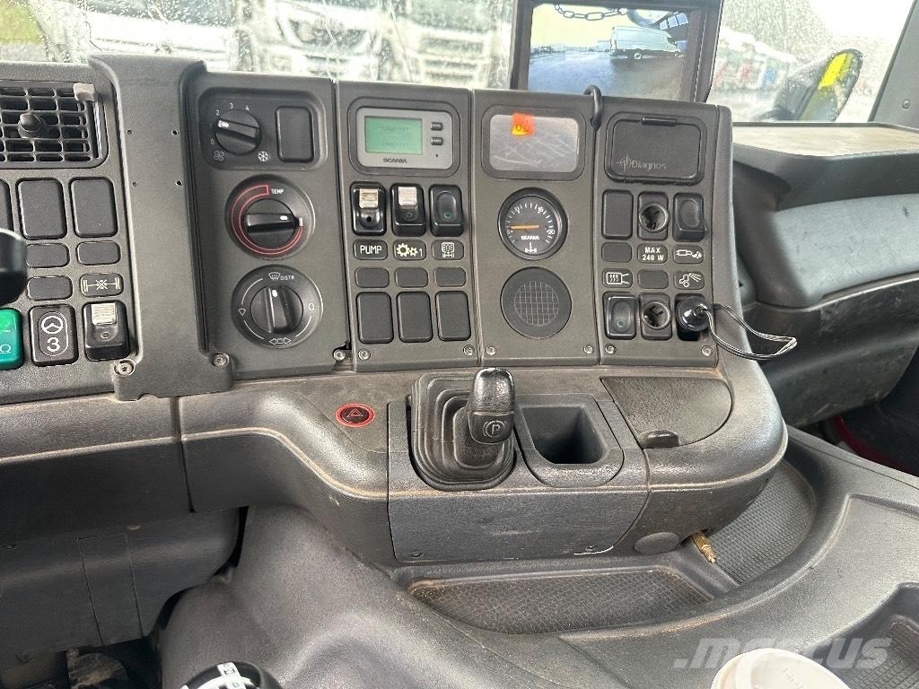 Scania P114 8x2*6 Multifunkciós teherautók