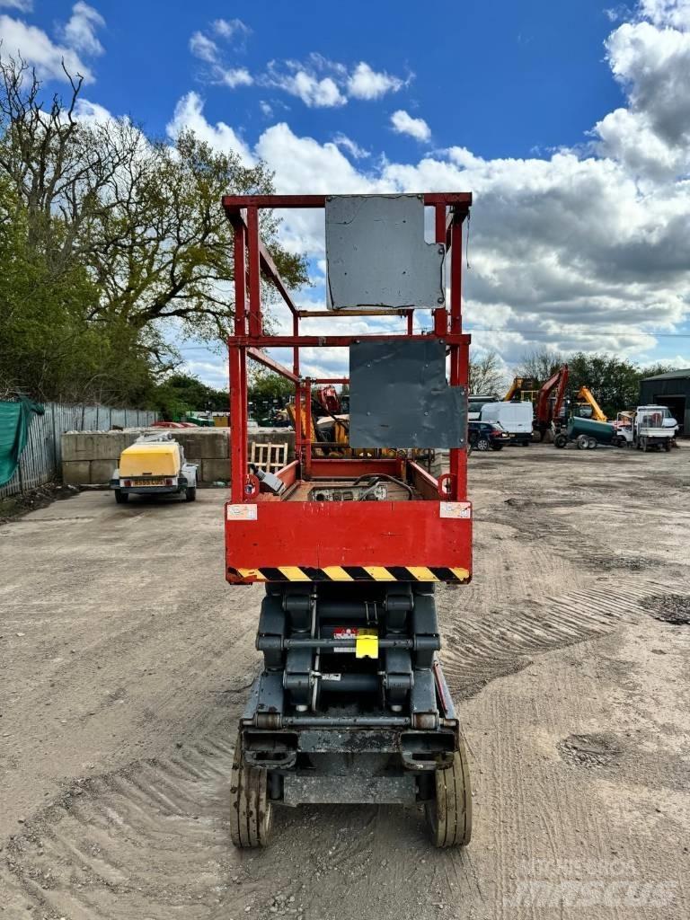 SkyJack SJ 3219 Ollós emelők