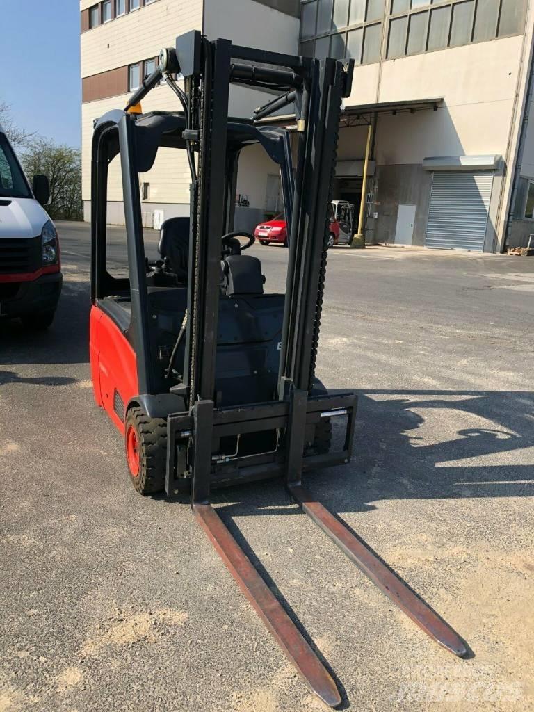 Linde E15 Elektromos targoncák
