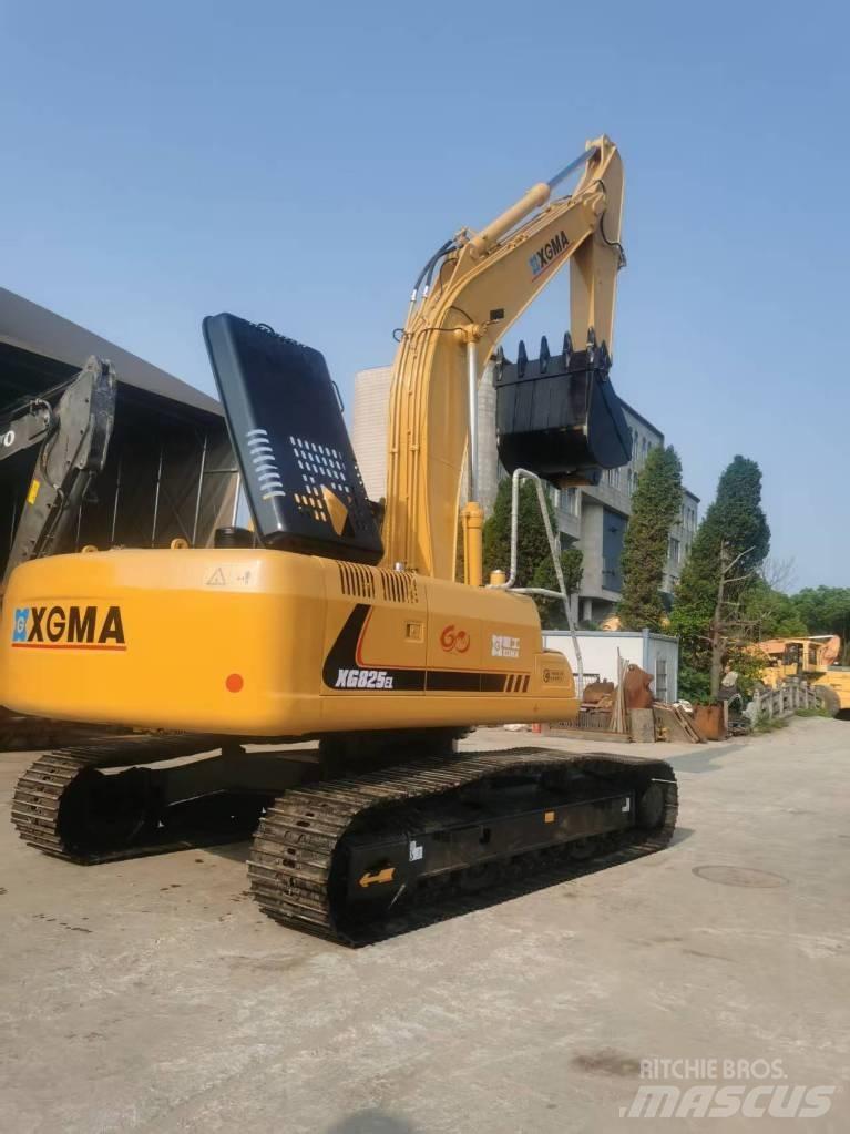 XGMA XG 825lc Közepes (midi) kotrók 7 t - 12 t