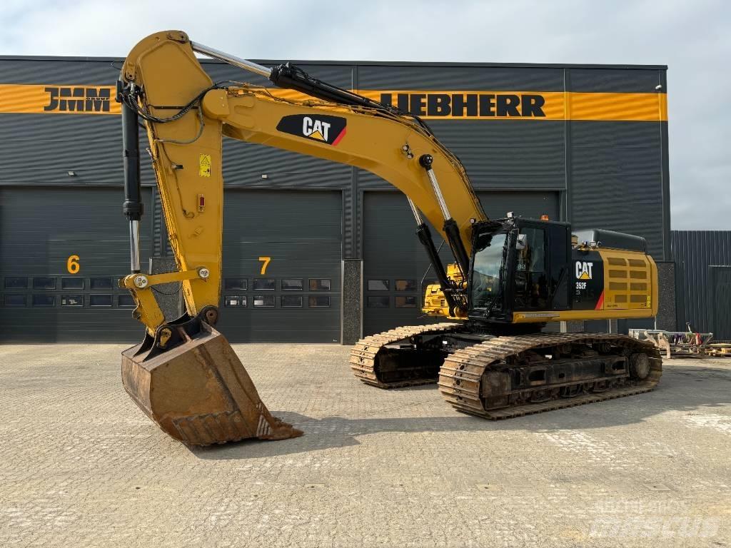 CAT 352 FXE Lánctalpas kotrók