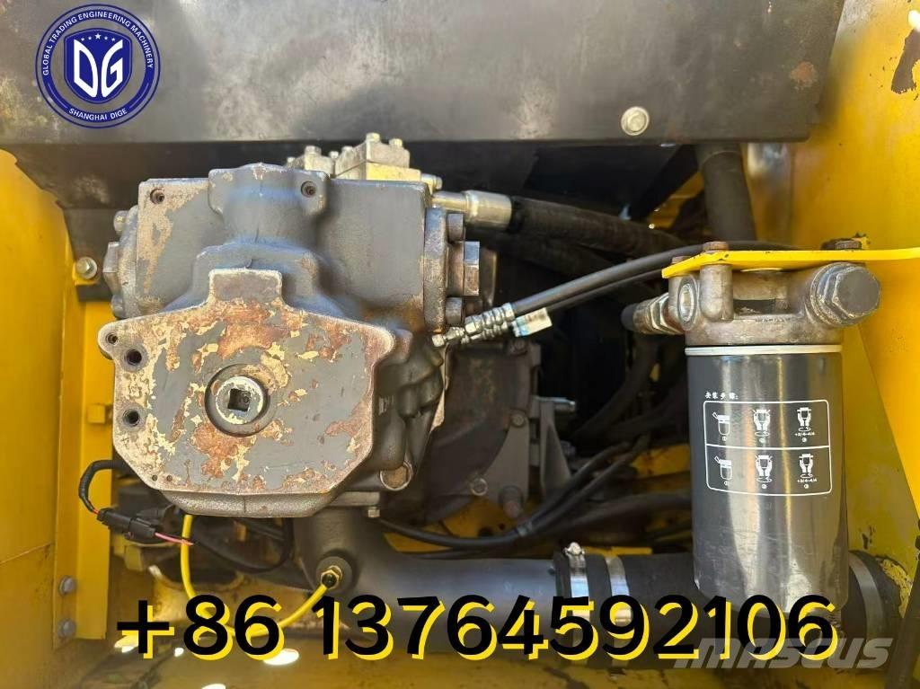 Komatsu PC 220 Lánctalpas kotrók