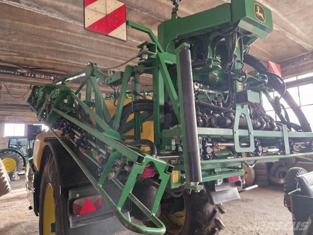John Deere R 962 i Vontatott trágyaszórók