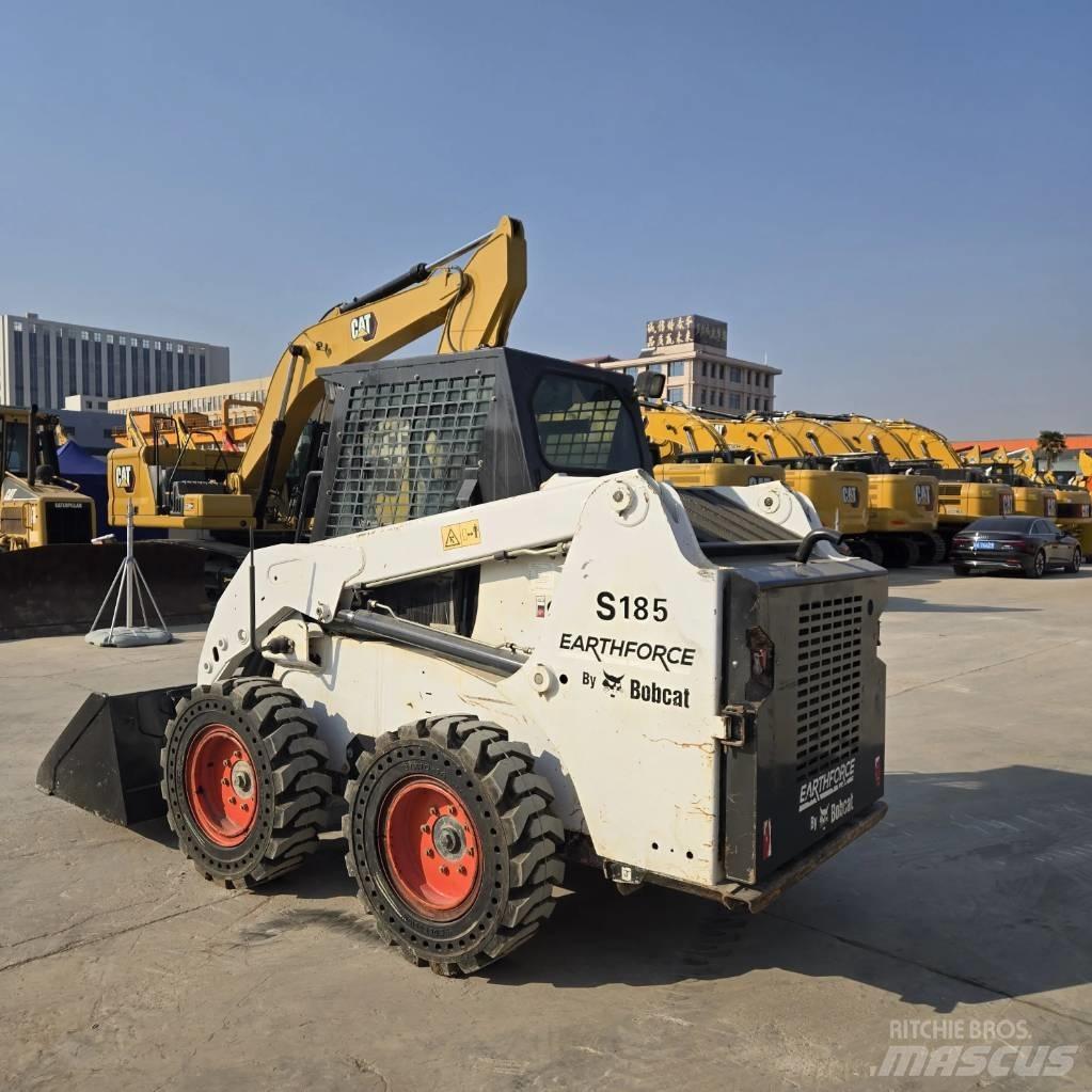 Bobcat S 185 Kompaktrakodók