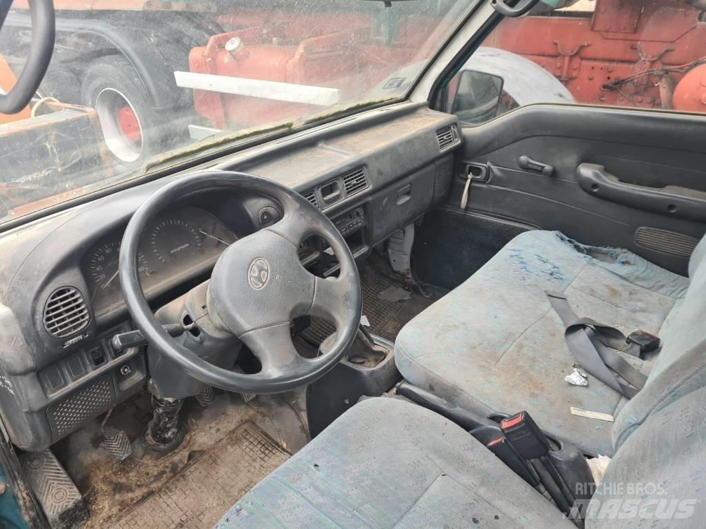 Hyundai H 100 Kis teherszállító/Platós kocsi