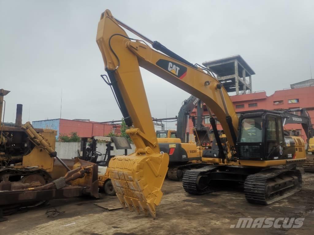 CAT 330 D Lánctalpas kotrók