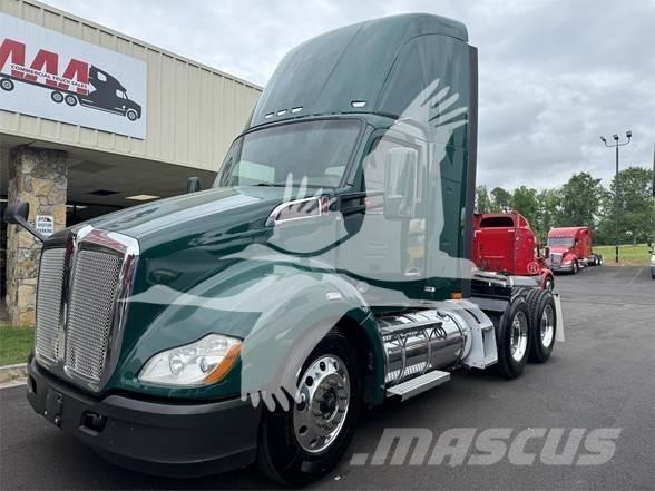Kenworth T680 Nyergesvontatók