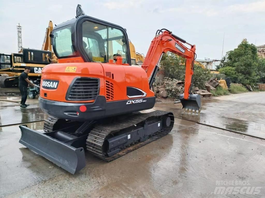 Doosan DX 55 Mini kotrók < 7t