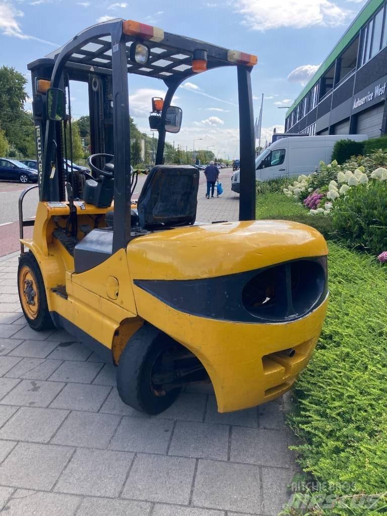 Maximal FD30T Dízel targoncák