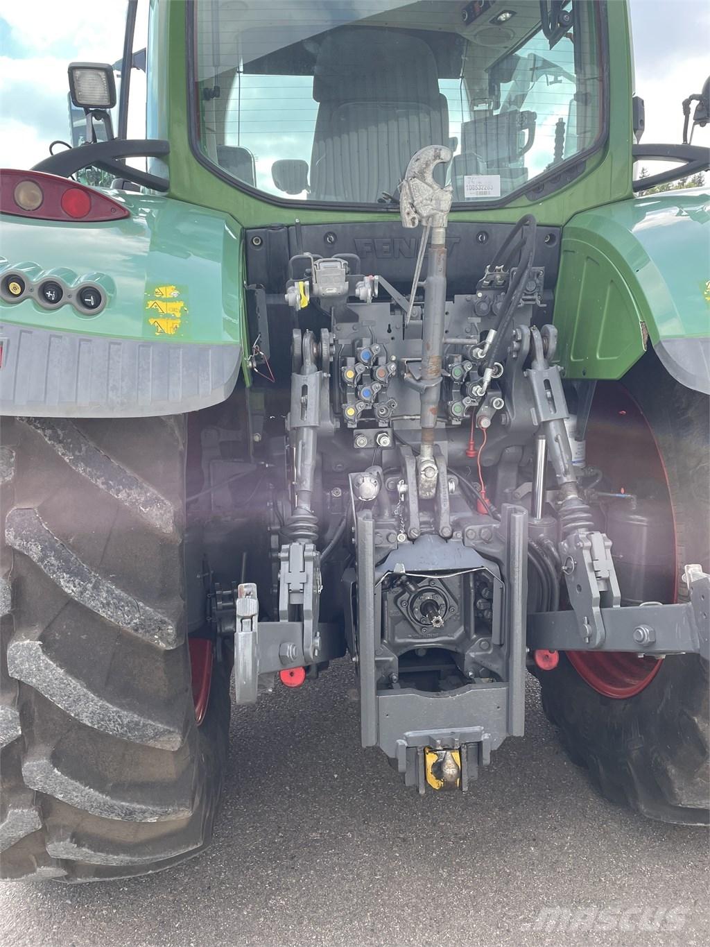 Fendt 720 Profi Plus Traktorok