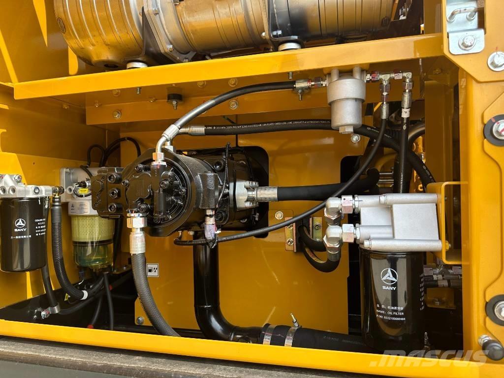 Sany SY215 Lánctalpas kotrók