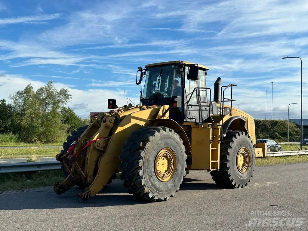 CAT 980H Gumikerekes homlokrakodók
