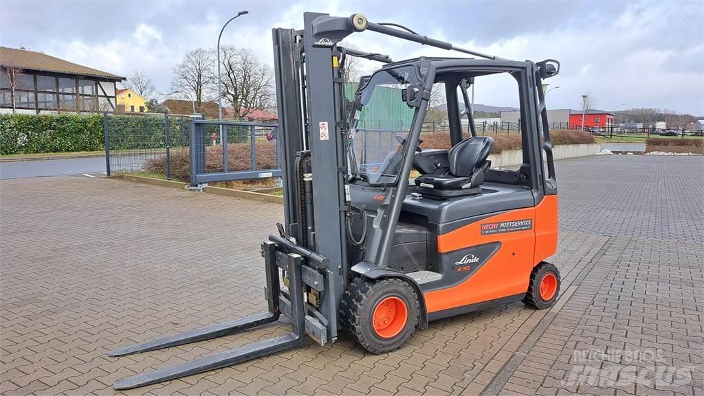 Linde E35HL Elektromos targoncák
