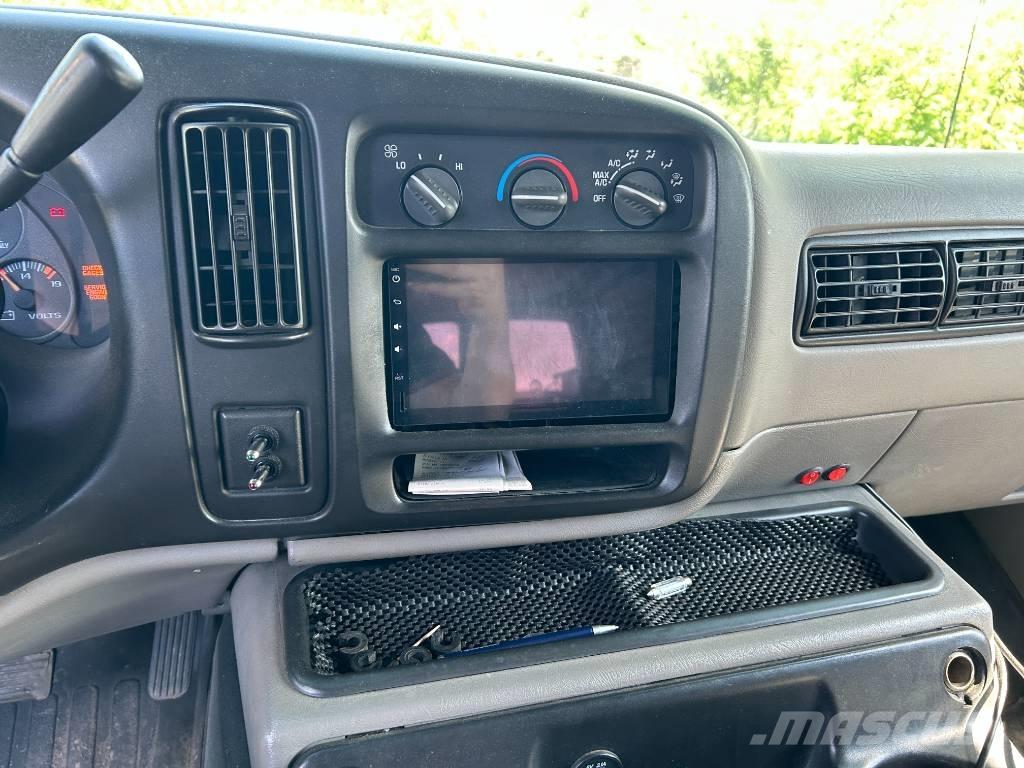 GMC Savana G3500 Transporterek